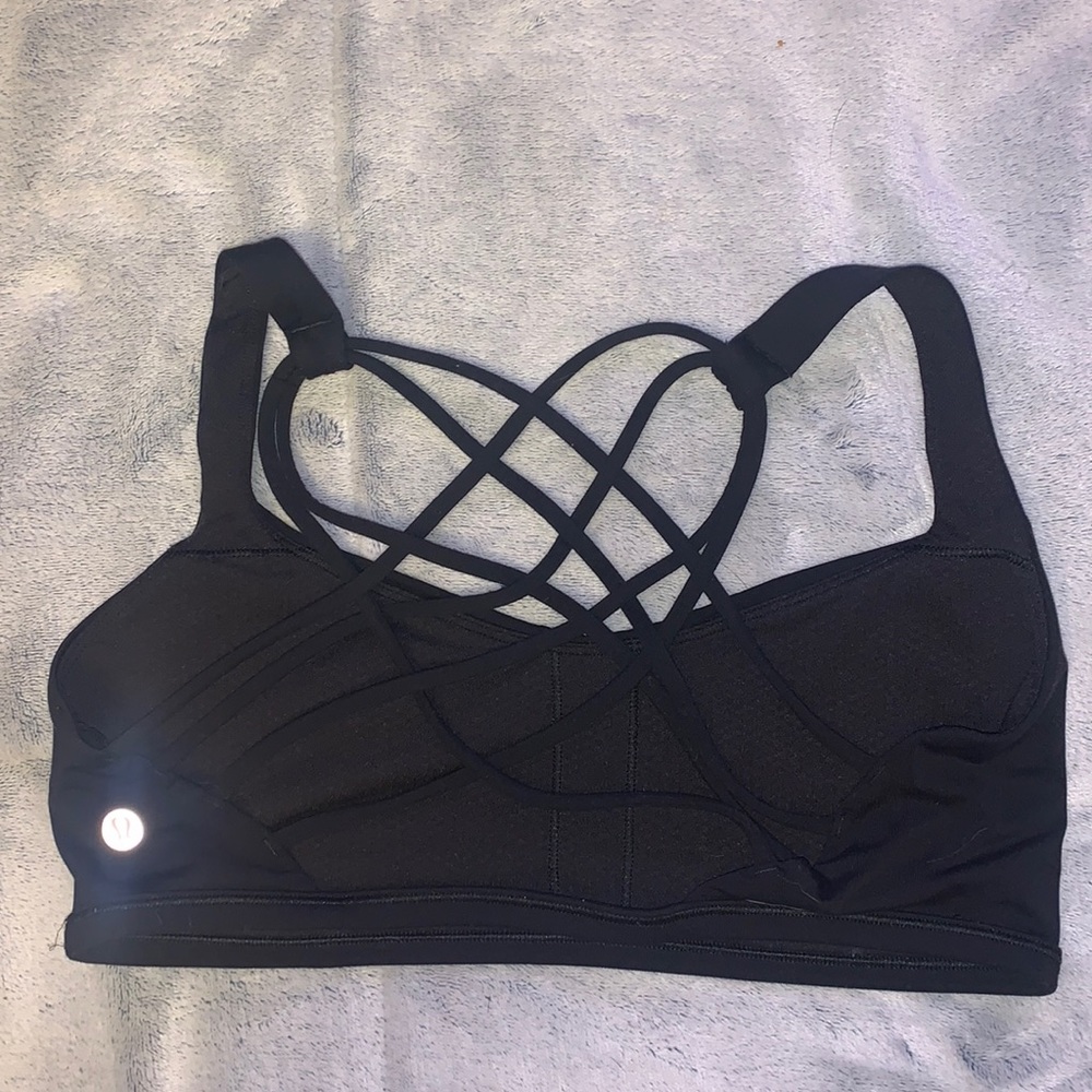 Lululemon bra !!